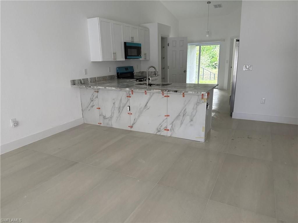 2810/2812 Martin Ave S, Lehigh Acres, FL 33973 Photo