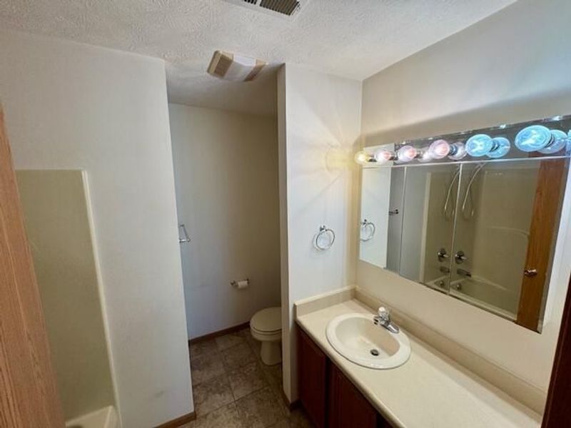 1470 Oldham Drive, Unit 12, Springfield, OH 45503 Photo 10