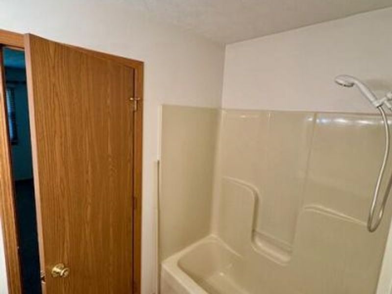 1470 Oldham Drive, Unit 12, Springfield, OH 45503 Photo 11