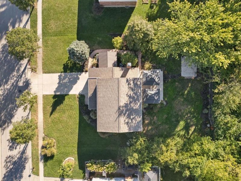 4254 Fox Hollow Drive, Blue Ash, OH 45241 Photo 9