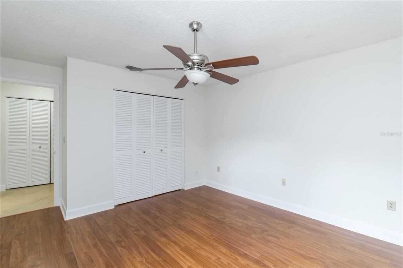 6085 Clubside Drive, Sarasota, FL 34243 Photo