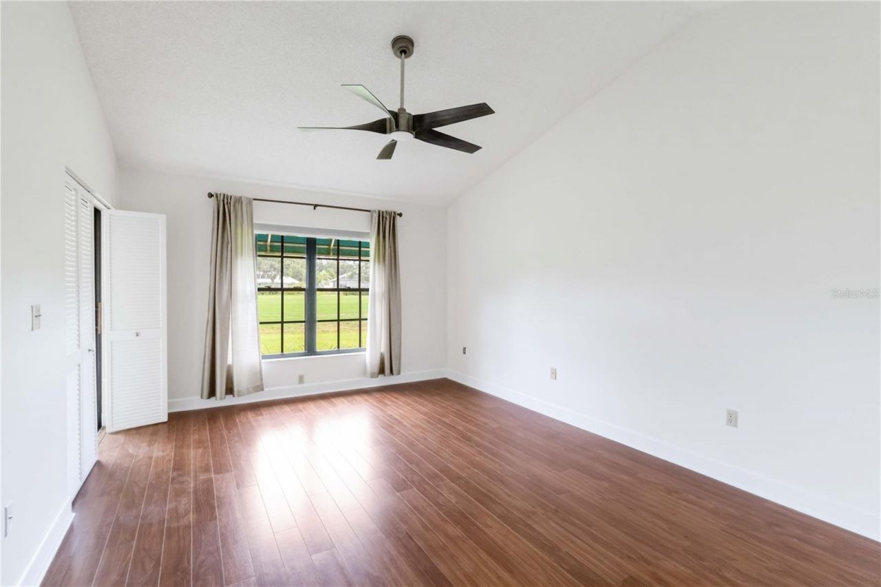 6085 Clubside Drive, Sarasota, FL 34243 Photo