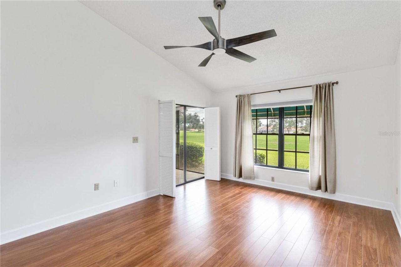 6085 Clubside Drive, Sarasota, FL 34243 Photo