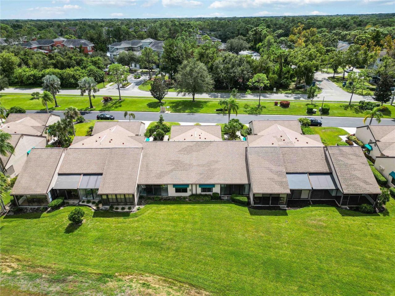 6085 Clubside Drive, Sarasota, FL 34243 Photo