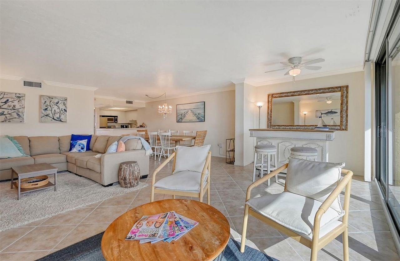 8710 Midnight Pass Road, Unit 405, Sarasota, FL 34242 Photo