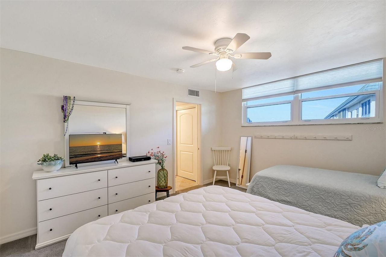 8710 Midnight Pass Road, Unit 405, Sarasota, FL 34242 Photo