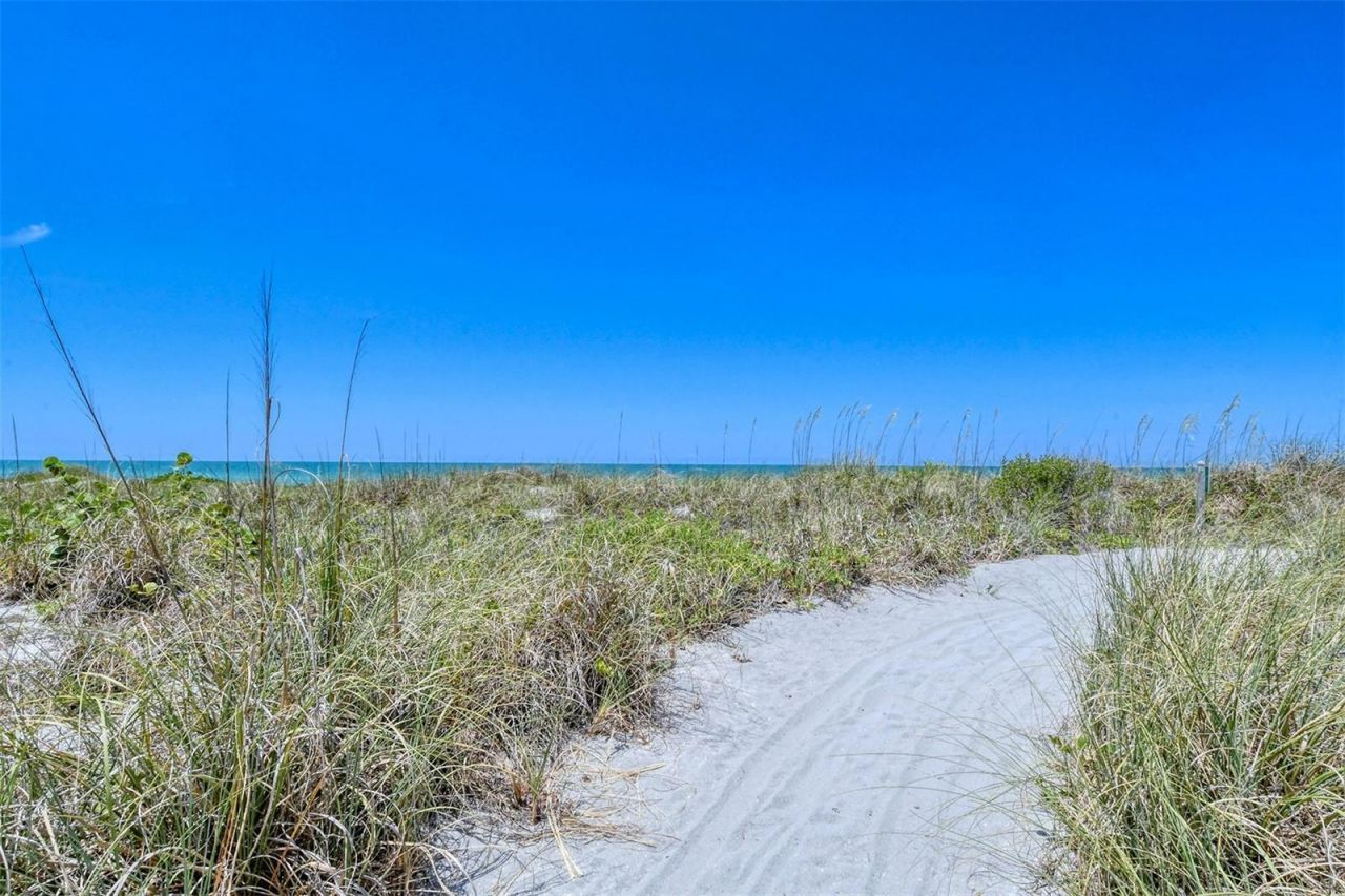 8710 Midnight Pass Road, Unit 405, Sarasota, FL 34242 Photo