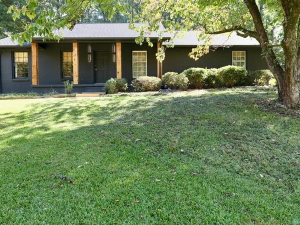 310 Murray, Oxford, MS 38655