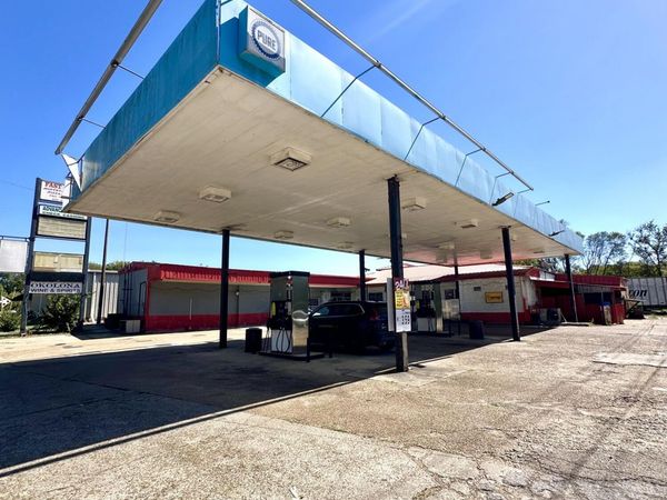 103 West Monroe Avenue, Okolona, MS 38860