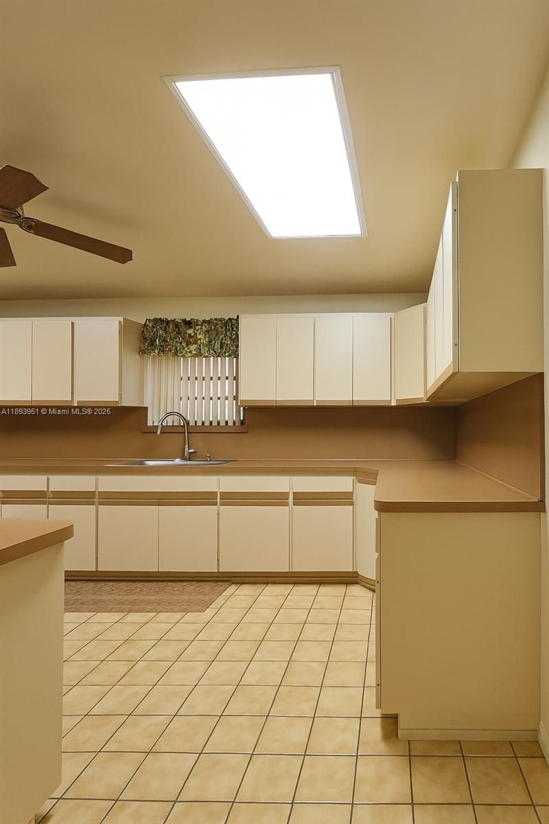 6240 SW 20th Ter, Miami, FL 33155 Photo