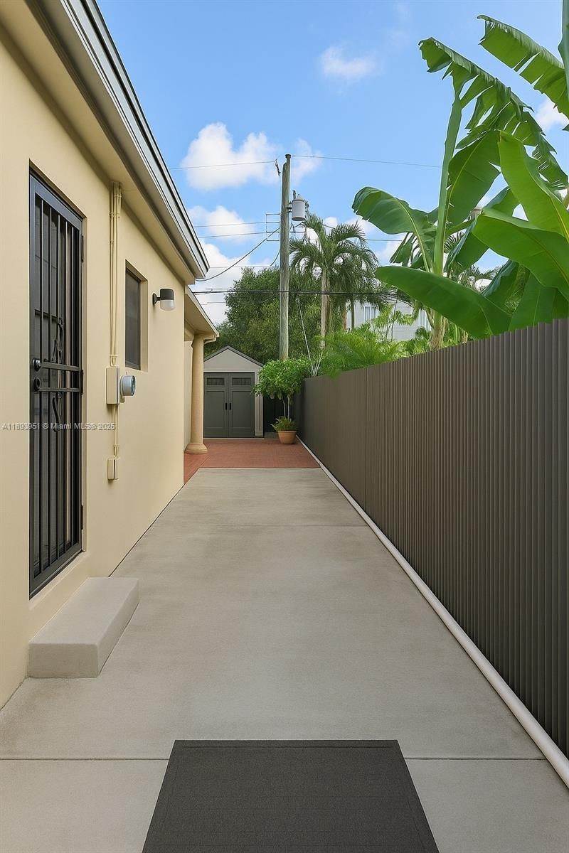 6240 SW 20th Ter, Miami, FL 33155 Photo