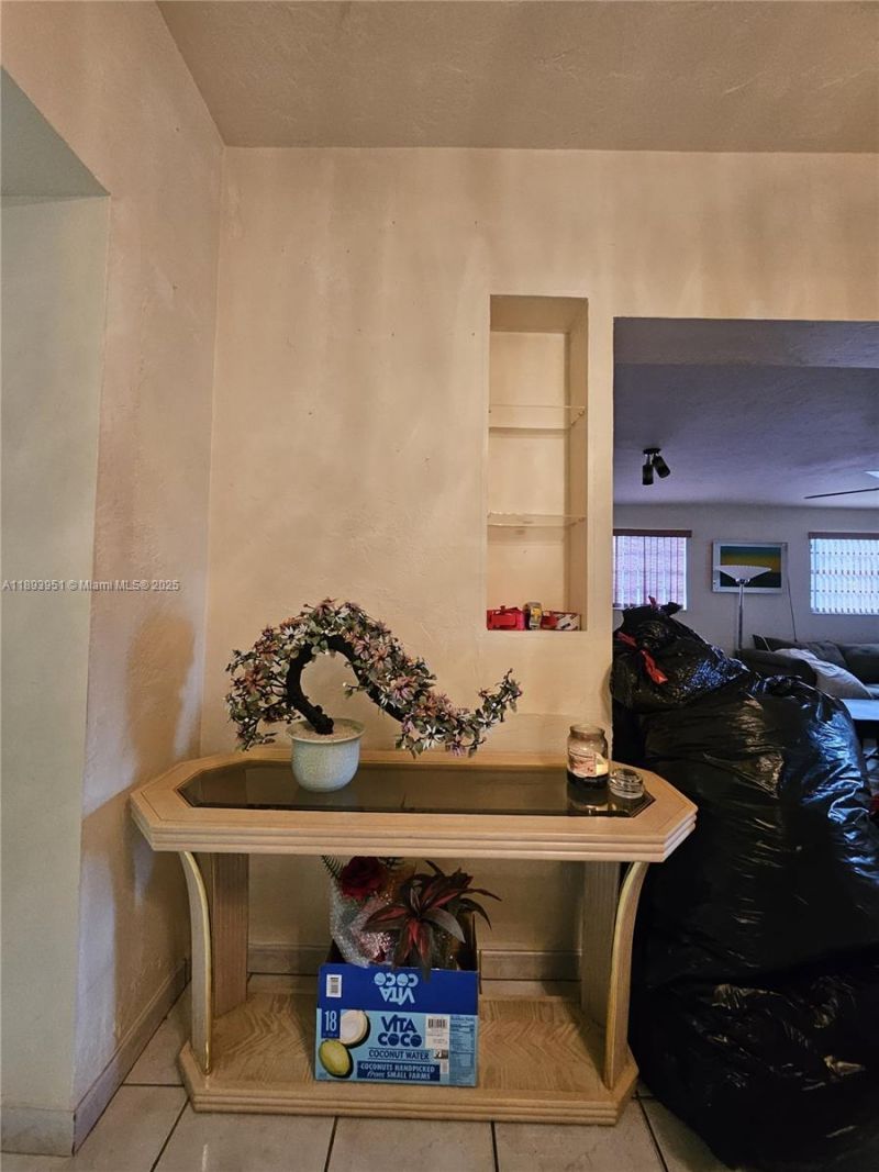 6240 SW 20th Ter, Miami, FL 33155 Photo