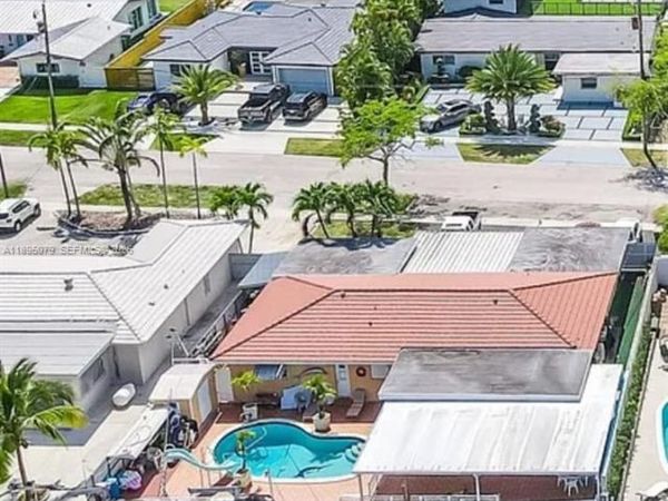 12941 Auralia Rd, North Miami, FL 33181