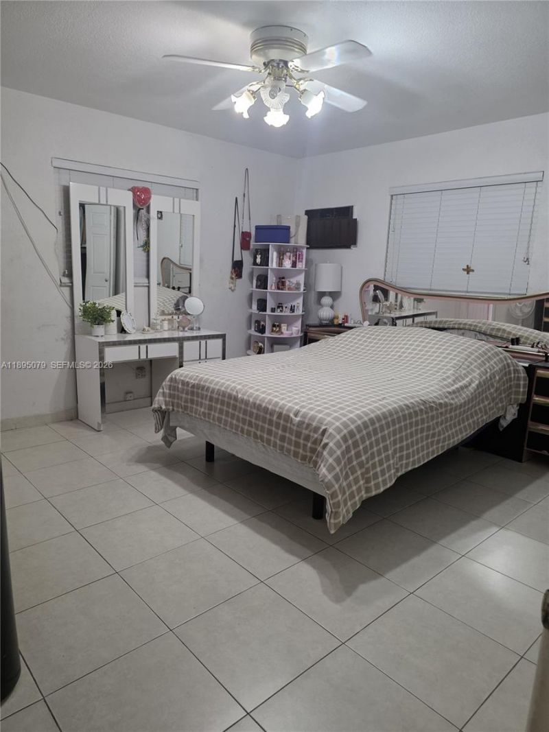 12941 Auralia Rd, North Miami, FL 33181 Photo