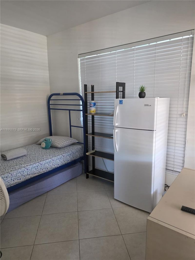 12941 Auralia Rd, North Miami, FL 33181 Photo