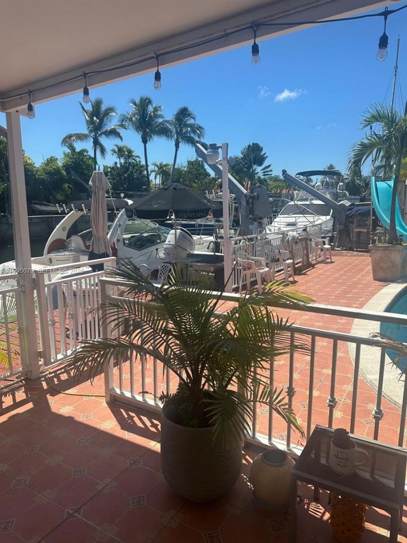 12941 Auralia Rd, North Miami, FL 33181 Photo