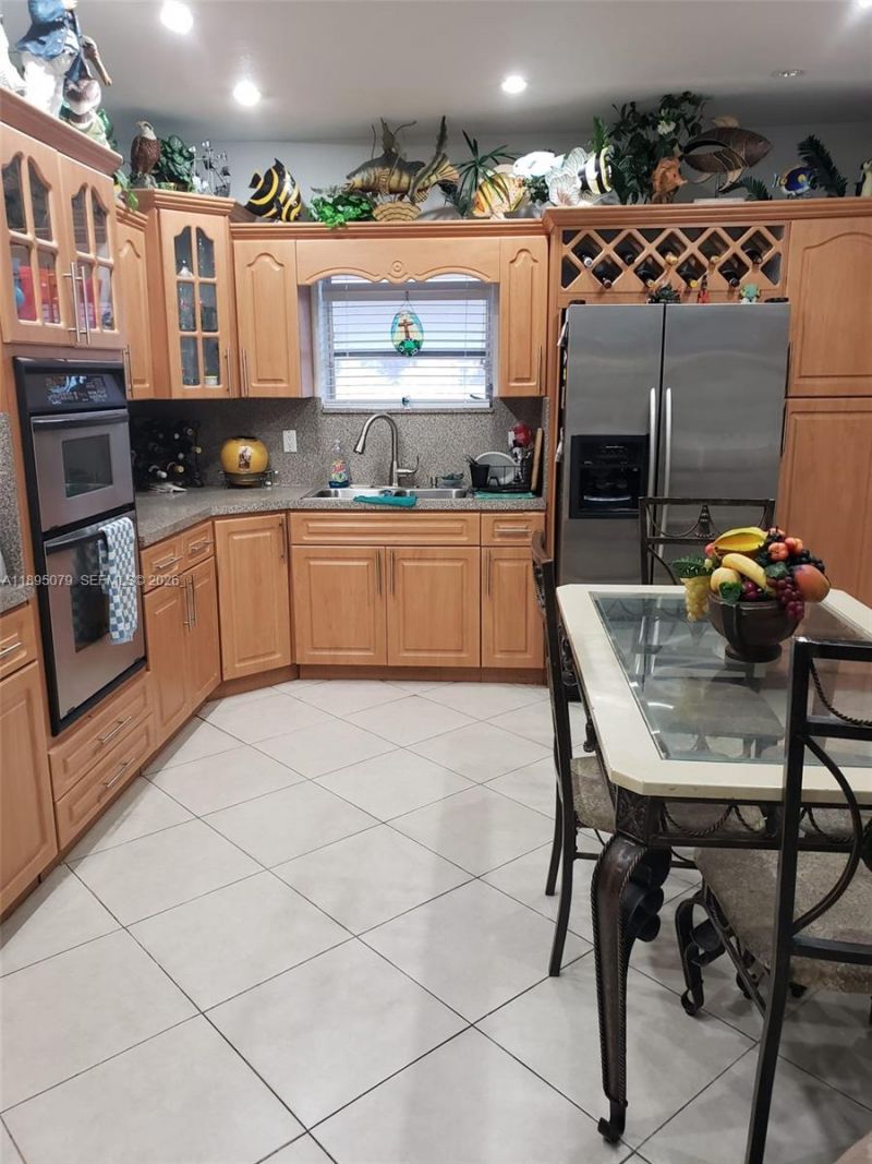 12941 Auralia Rd, North Miami, FL 33181 Photo