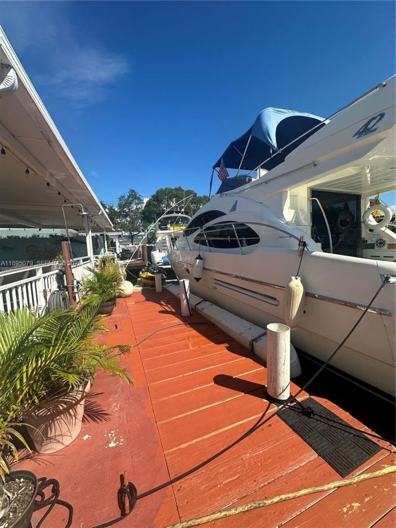 12941 Auralia Rd, North Miami, FL 33181 Photo