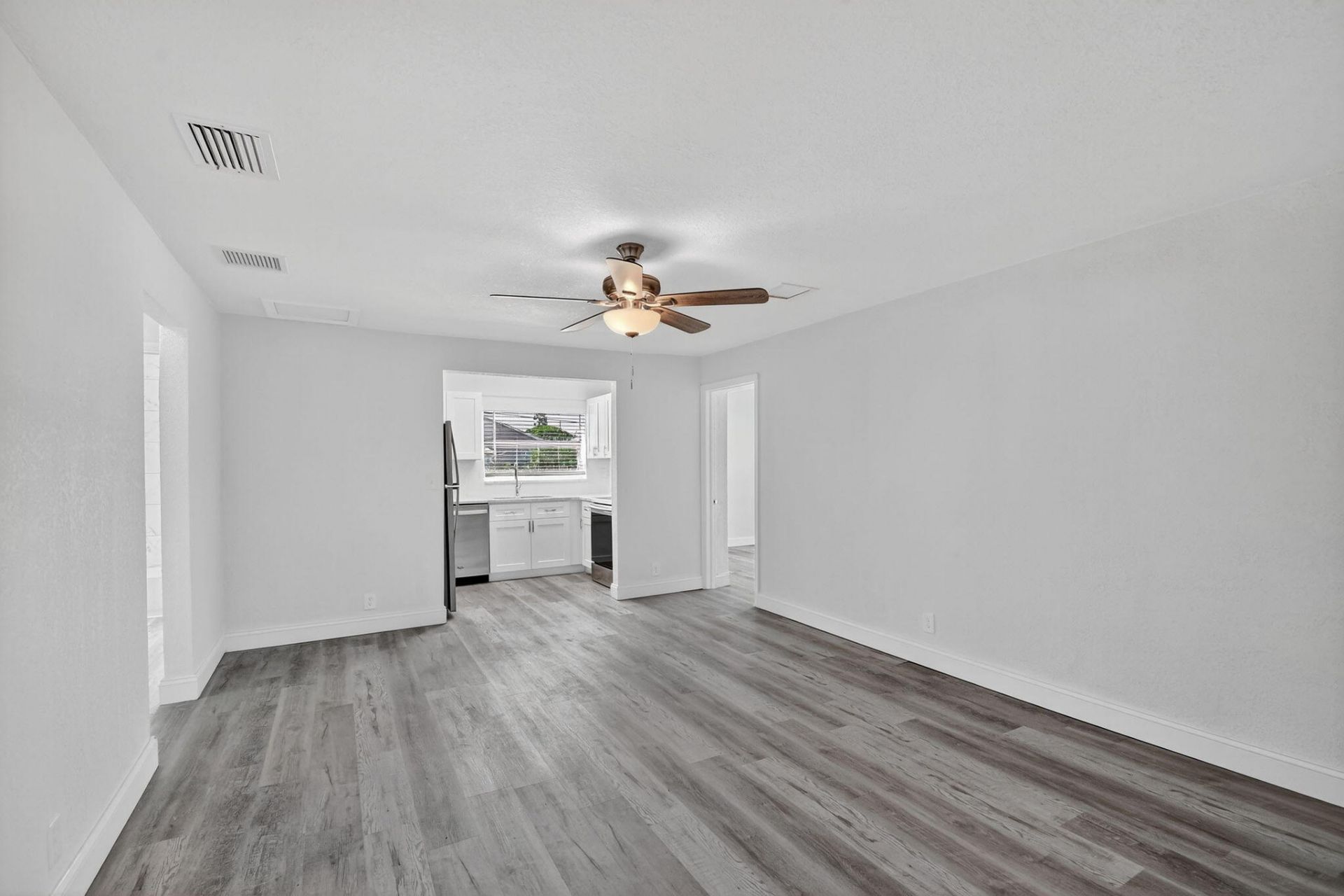 1373 W 30th Street, Riviera Beach, FL 33404 Photo