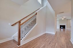 229 Creek Pointe Drive photo 4