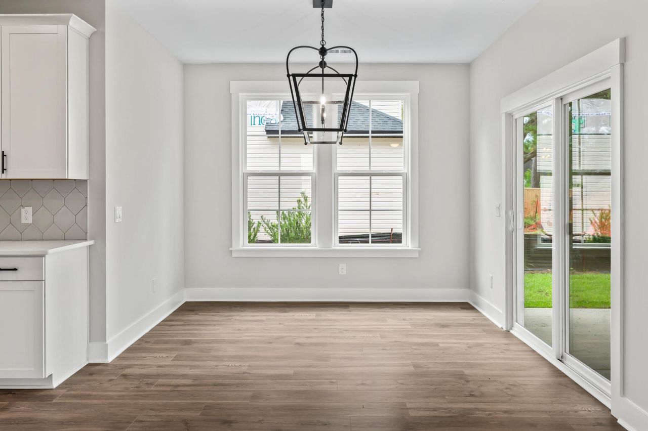 229 Creek Pointe Drive Photo 20