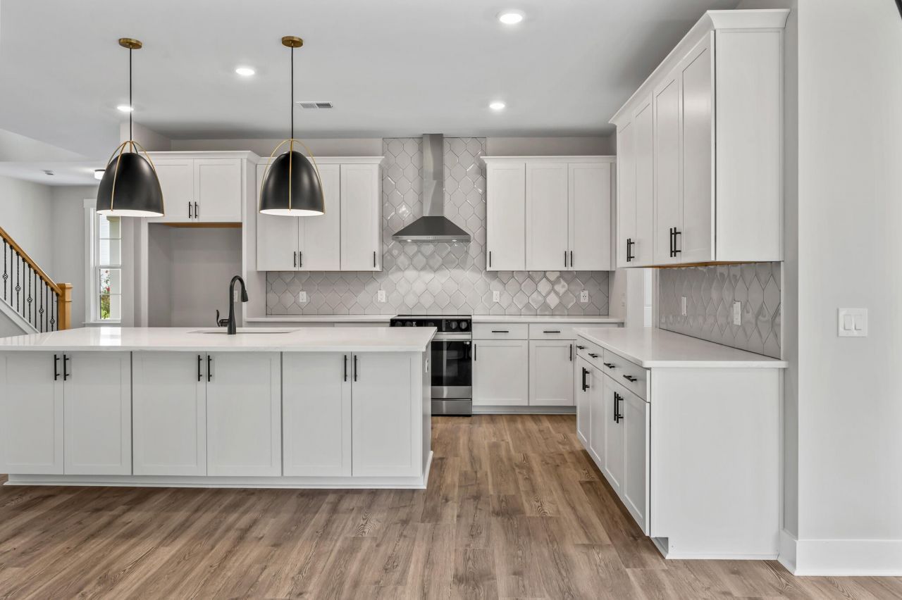 229 Creek Pointe Drive Photo 21