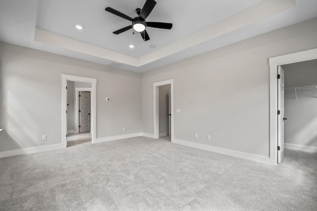 229 Creek Pointe Drive Photo 33