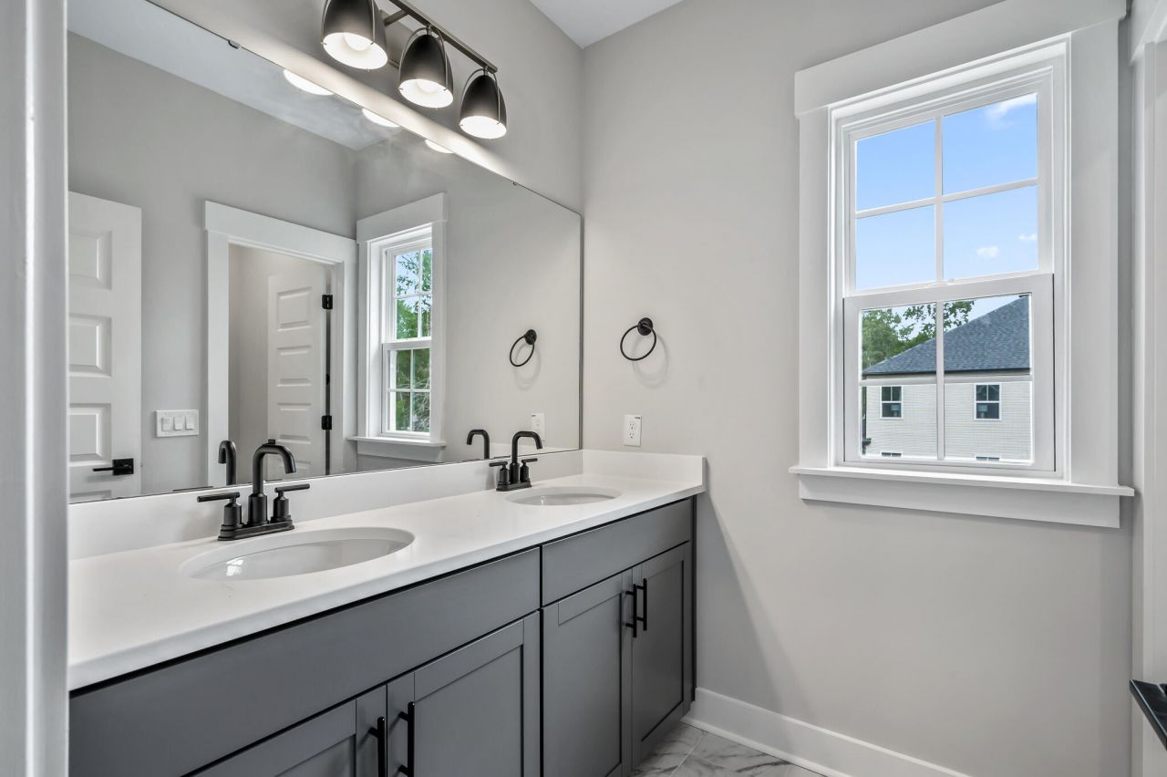 229 Creek Pointe Drive Photo 39