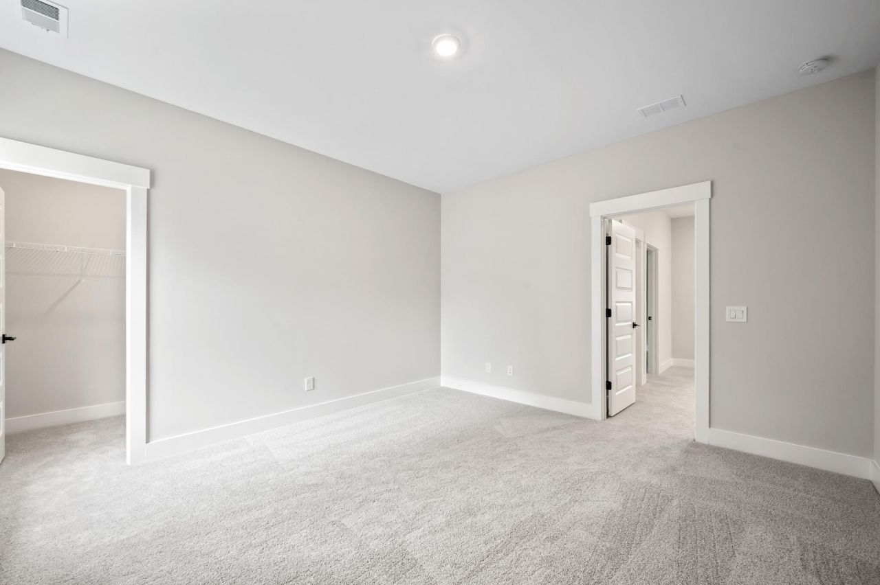 229 Creek Pointe Drive Photo 46