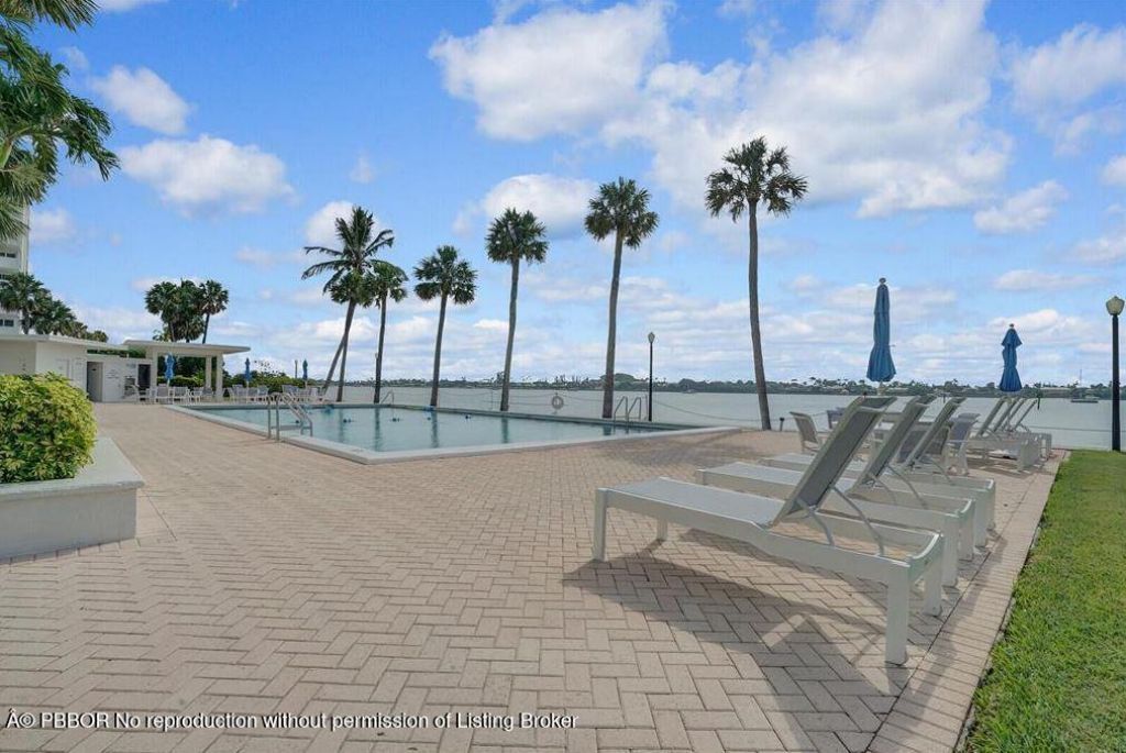 2600 N Flagler Drive, Unit 512, West Palm Beach, FL 33407 Photo