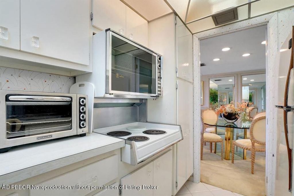 2600 N Flagler Drive, Unit 512, West Palm Beach, FL 33407 Photo