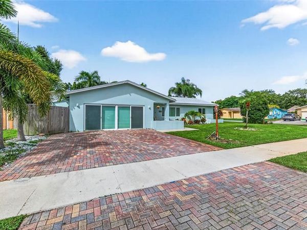 6847 NW 27TH WAY, Fort Lauderdale, FL 33309