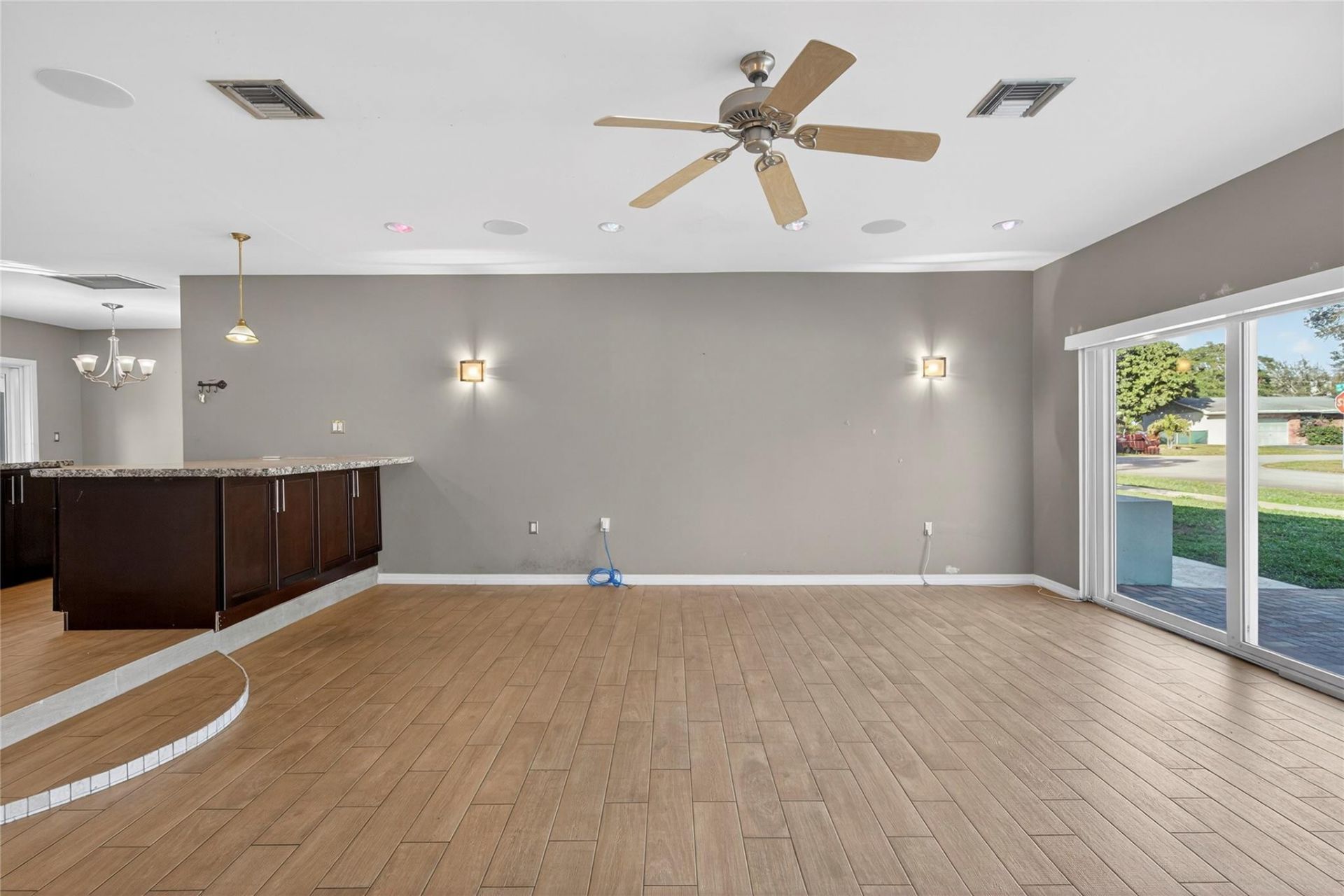 6847 NW 27th Way, Fort Lauderdale, FL 33309 Photo