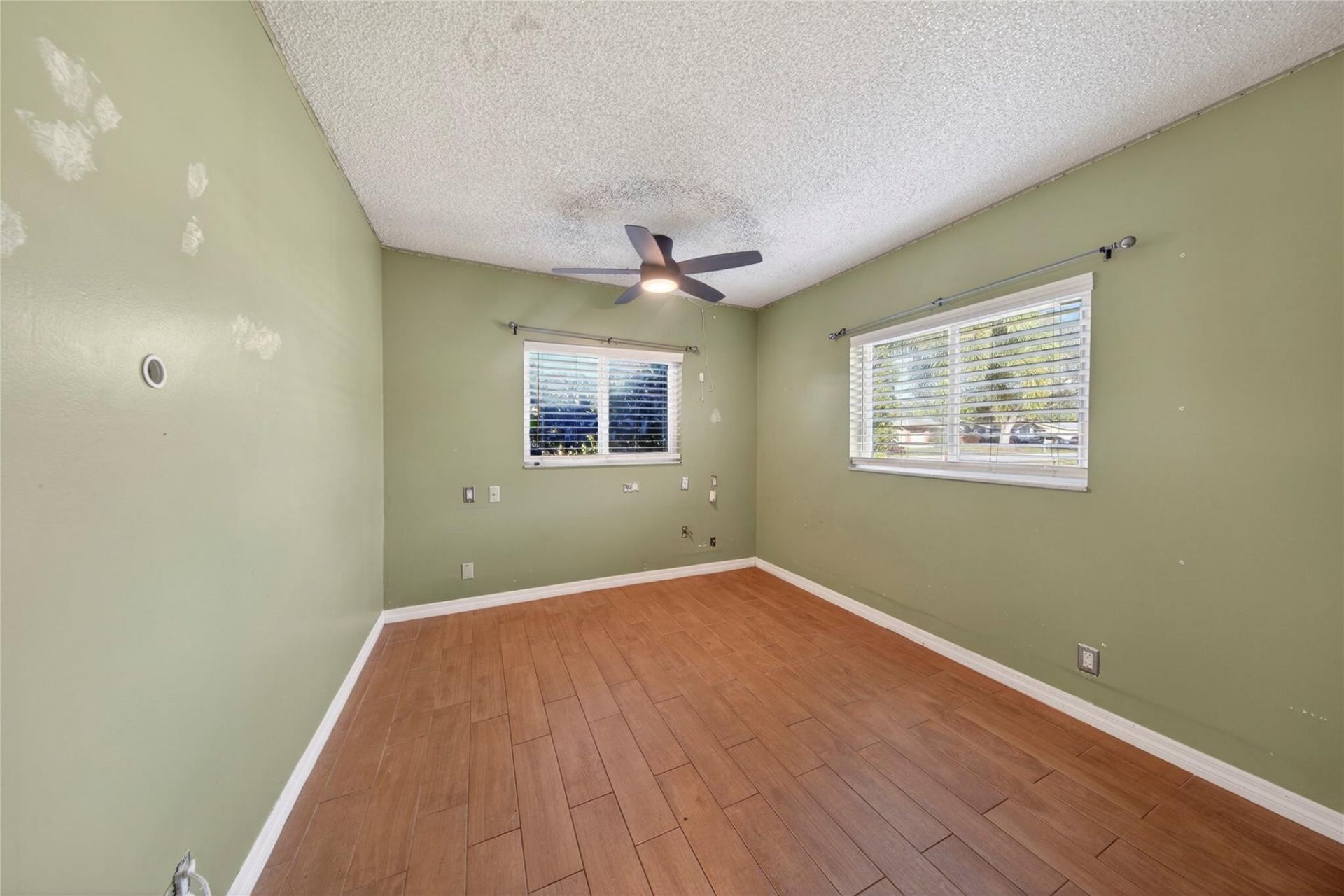 6847 NW 27th Way, Fort Lauderdale, FL 33309 Photo