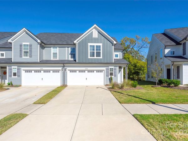 23136 Clarabelle Drive, Charlotte, NC 28273