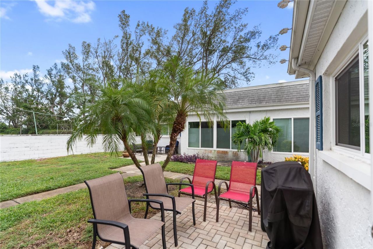 9612 Santa Maria Court, Unit 52, Bradenton, FL 34210 Photo