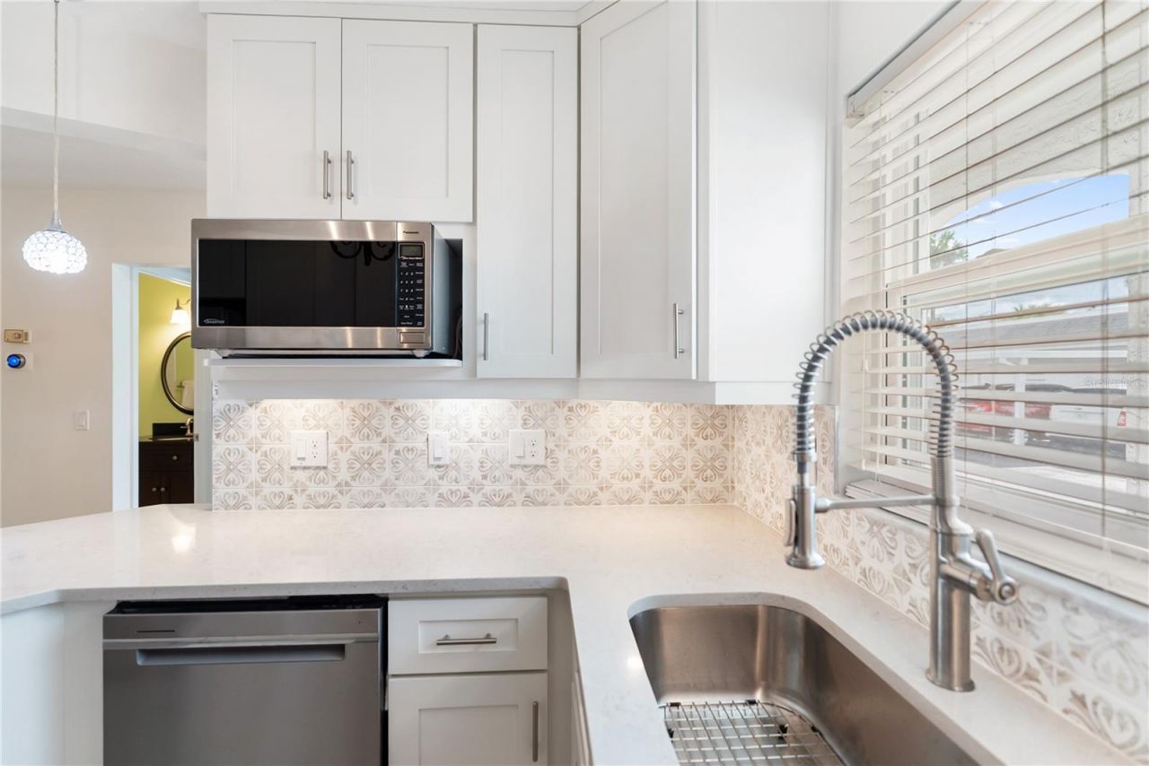 9612 Santa Maria Court, Unit 52, Bradenton, FL 34210 Photo