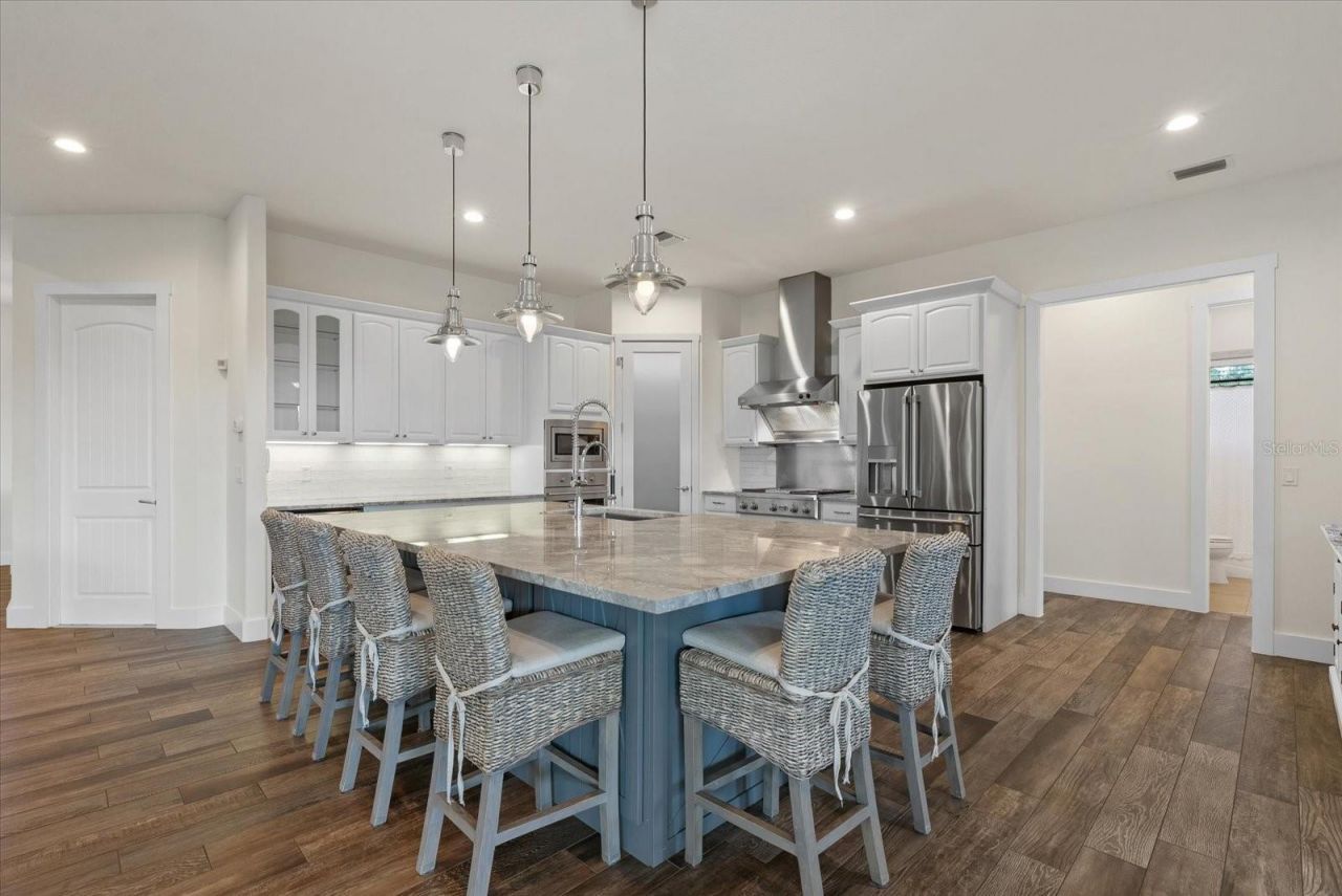 6816 Hawkins Road, Sarasota, FL 34241 Photo