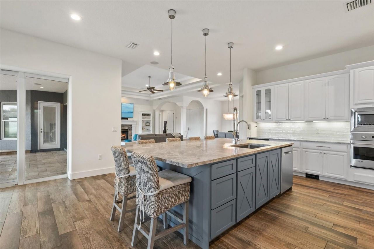 6816 Hawkins Road, Sarasota, FL 34241 Photo