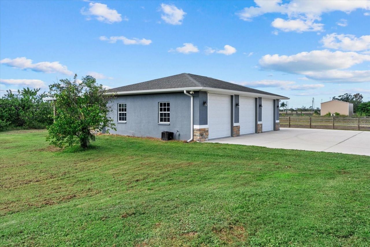 6816 Hawkins Road, Sarasota, FL 34241 Photo