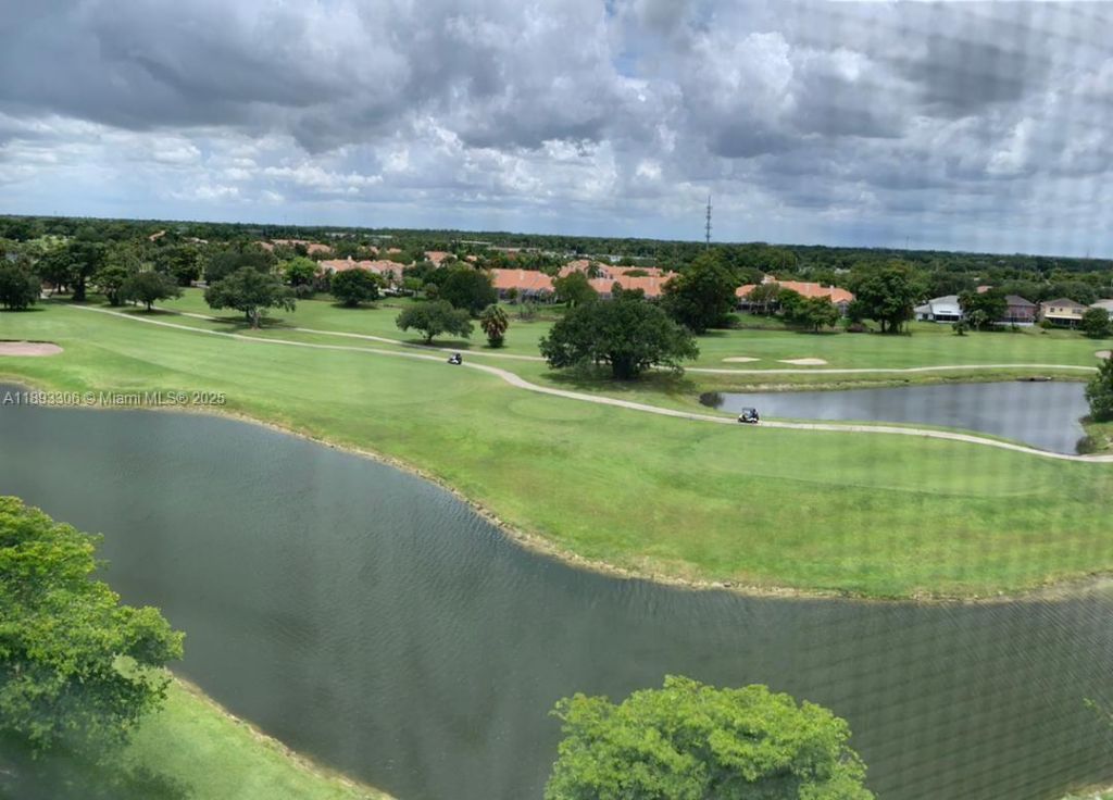 3507 Oaks Way, Unit 802, Pompano Beach, FL 33069 Photo