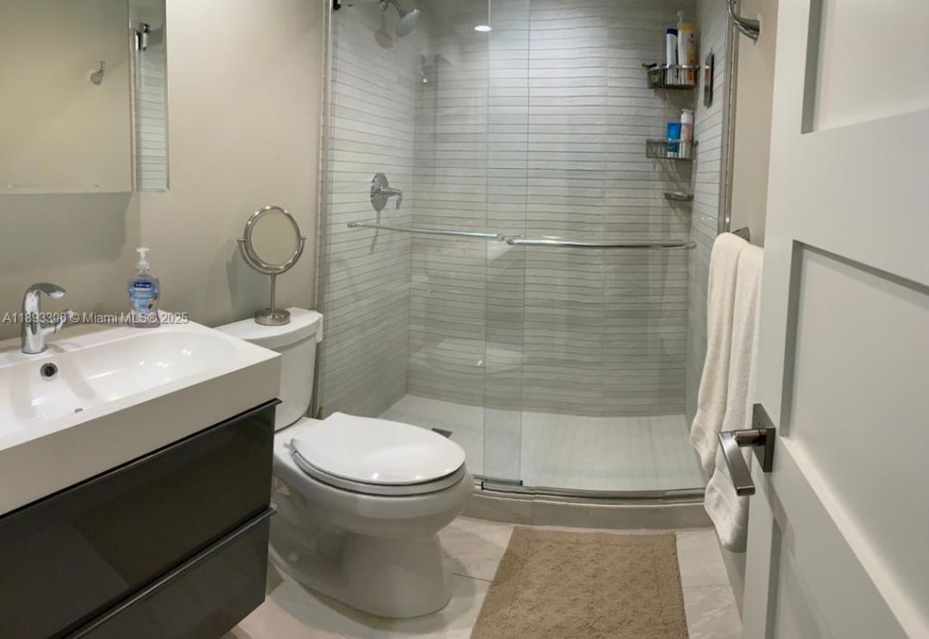 3507 Oaks Way, Unit 802, Pompano Beach, FL 33069 Photo