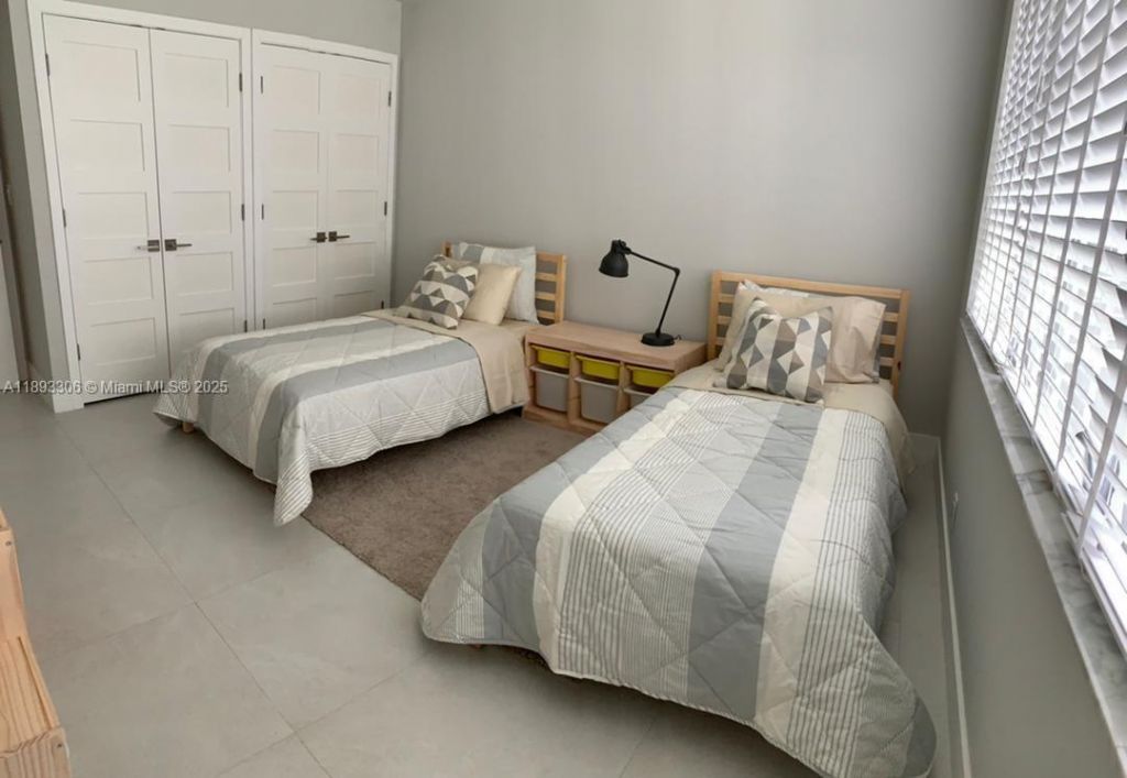 3507 Oaks Way, Unit 802, Pompano Beach, FL 33069 Photo