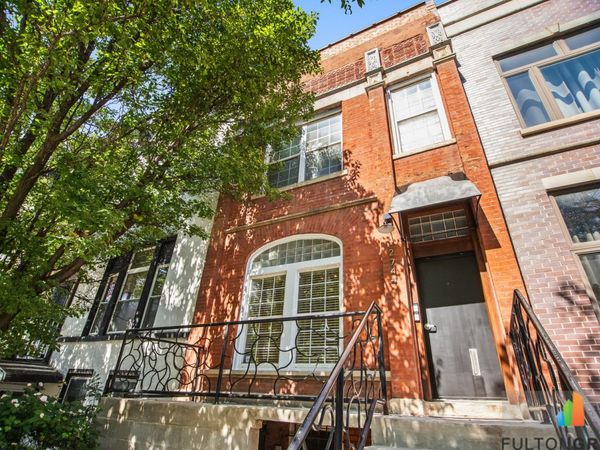 2744 W Warren Boulevard, Unit 1, Chicago, IL 60612