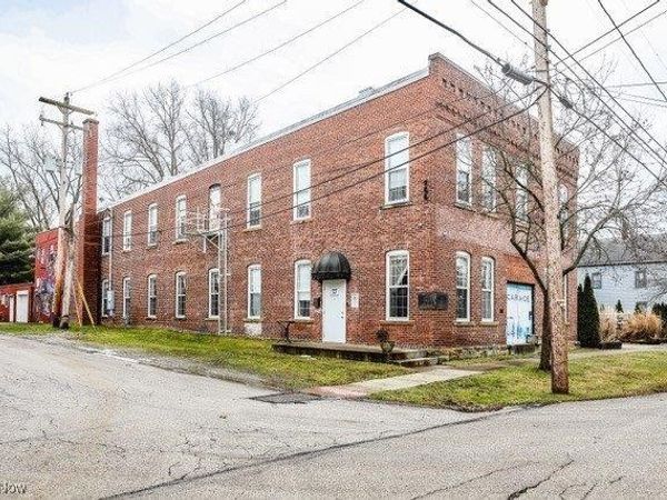 241 Myrtle Street, Ravenna, OH 44266