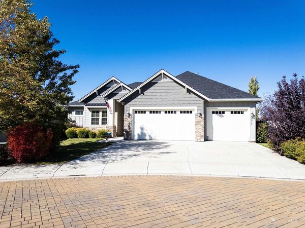 4577 N Comiso, Meridian, ID 83646