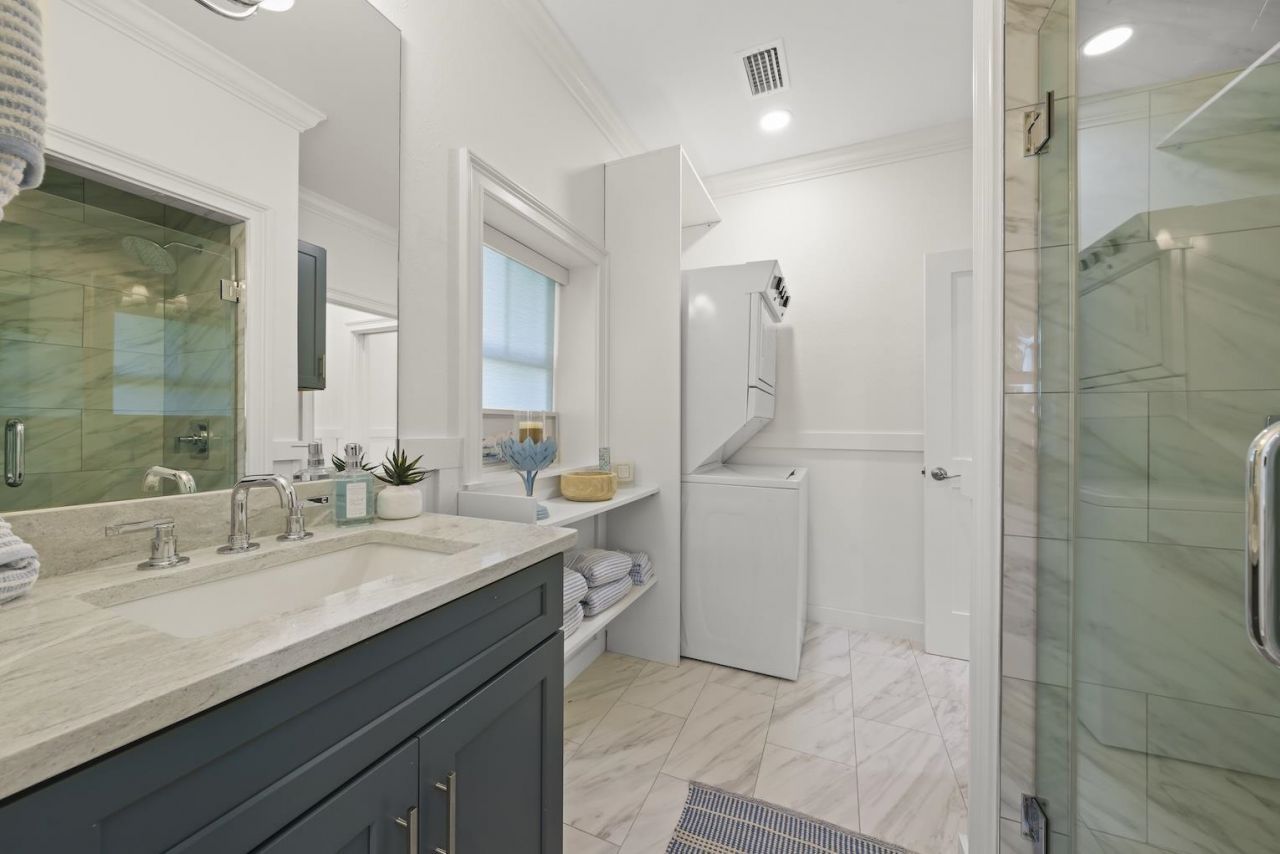 1163 Seagrape Lane, Sanibel, FL 00000 Photo