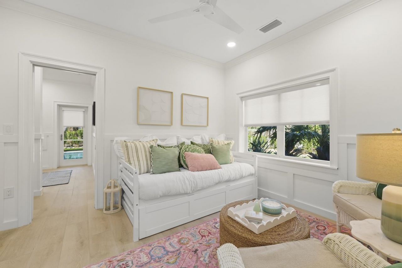 1163 Seagrape Lane, Sanibel, FL 00000 Photo
