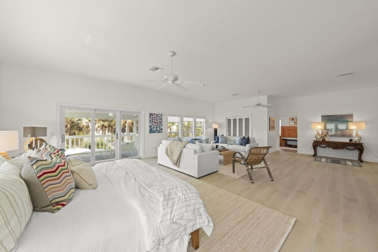 1163 Seagrape Lane, Sanibel, FL 00000 Photo