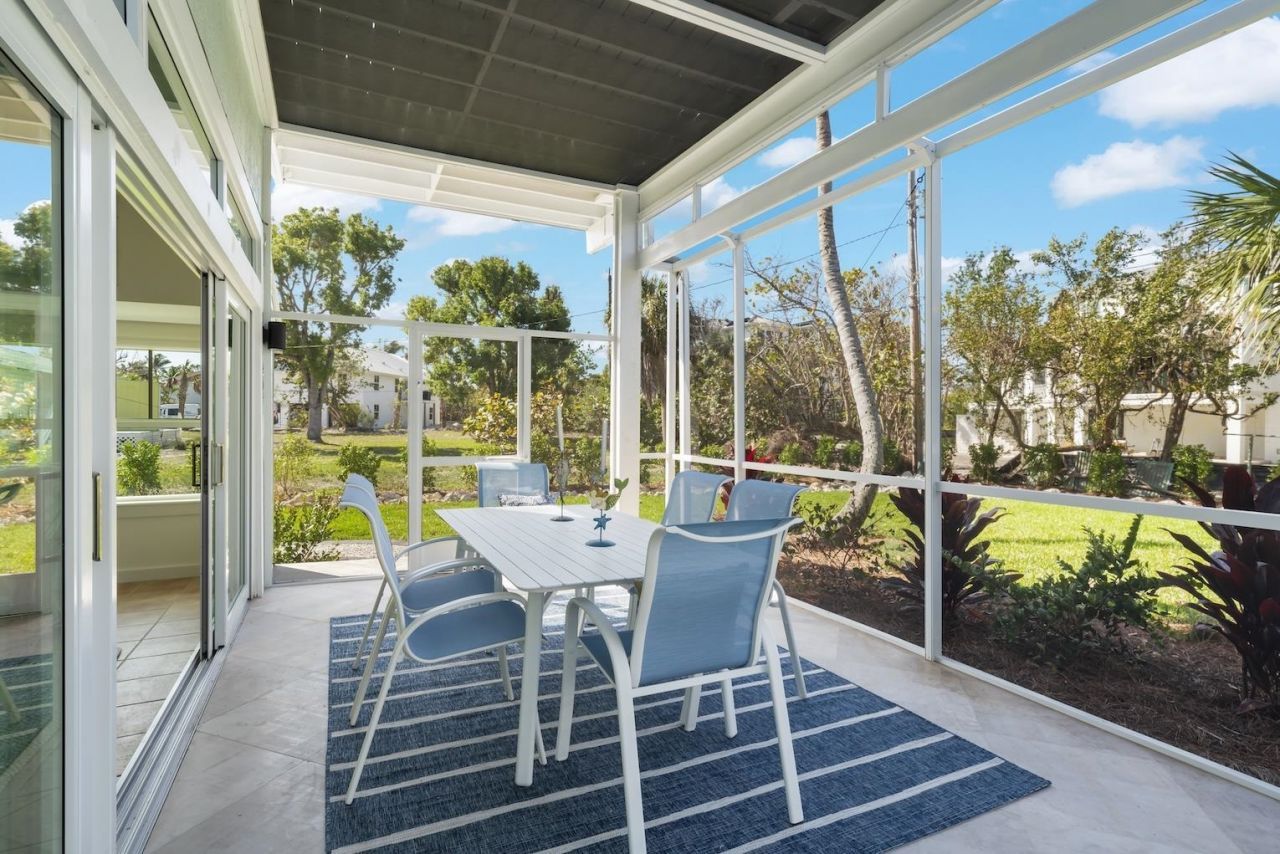 1163 Seagrape Lane, Sanibel, FL 00000 Photo
